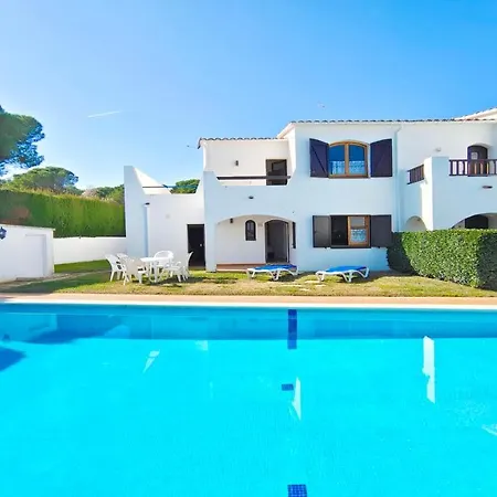 Carina Immo Prestige Hébergement de vacances *
